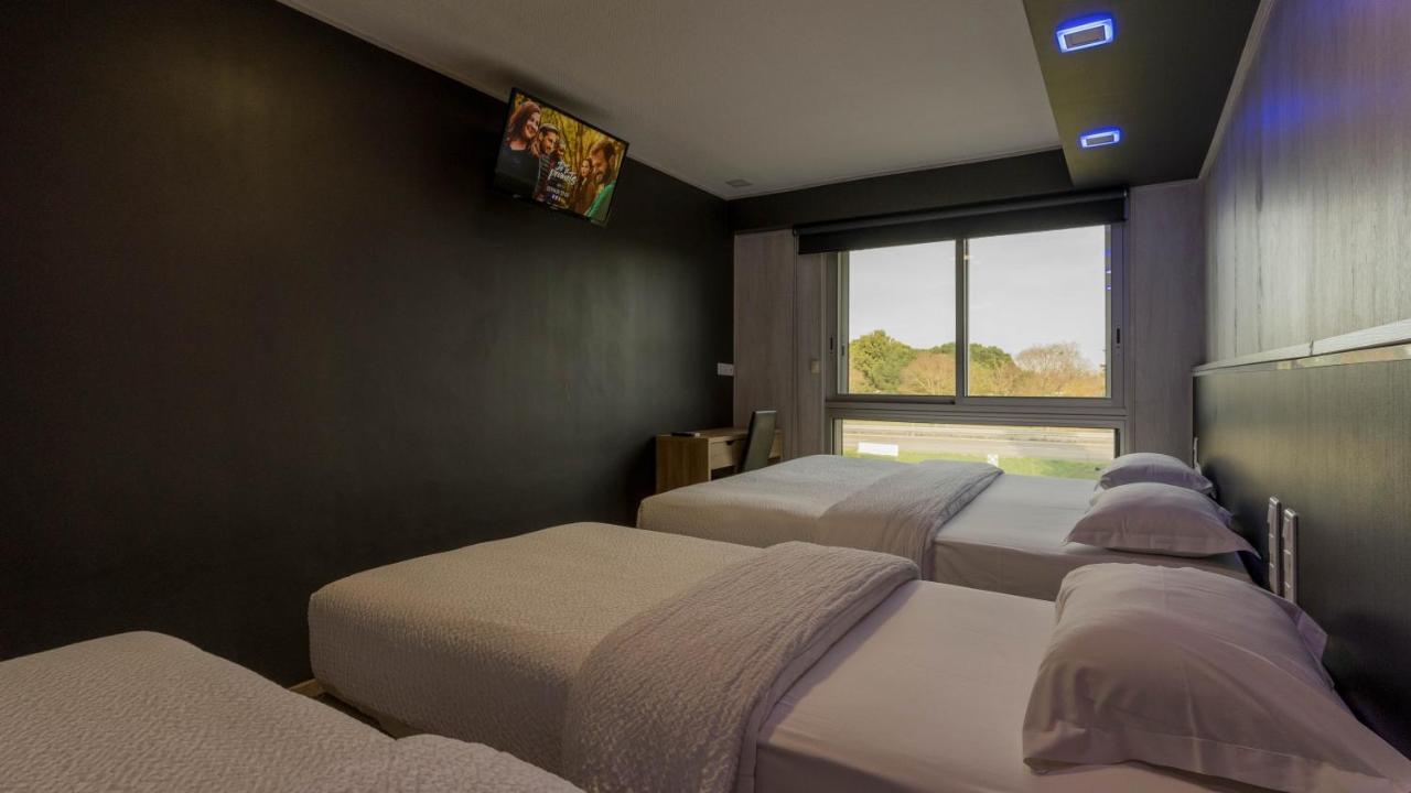 Hotel La Rocade Пам'є Екстер'єр фото